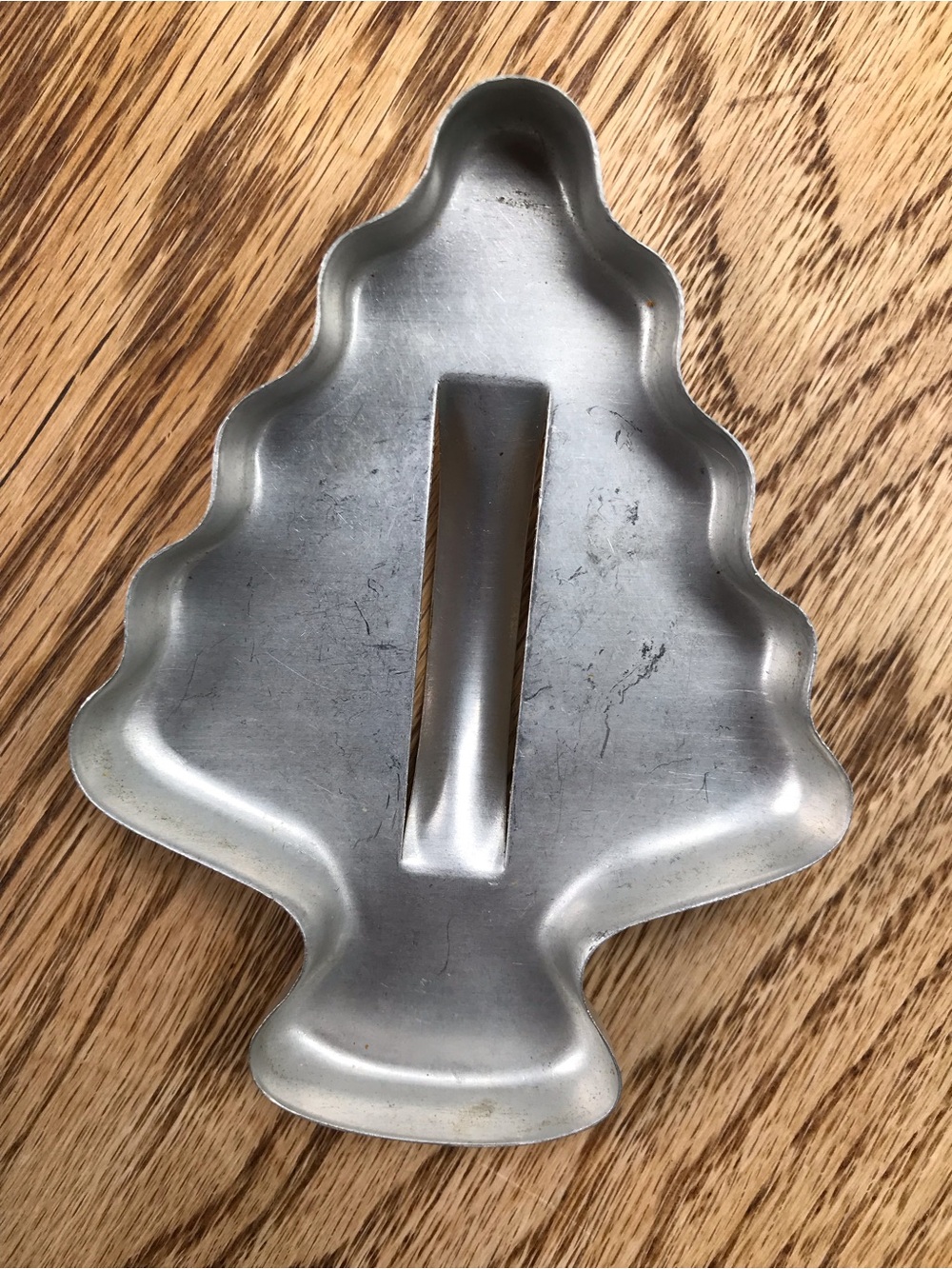 Vintage Aluminum Cookie Cutters - Picture 8 of 10
